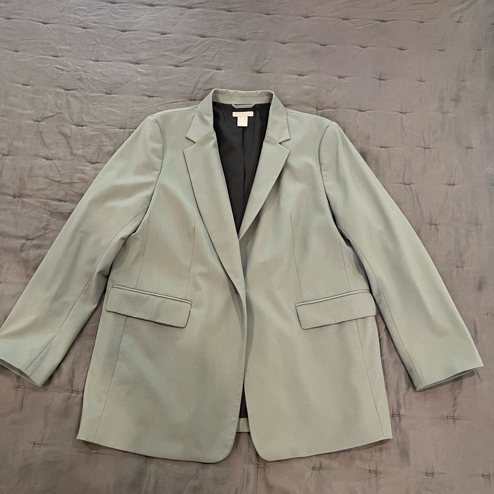 H&M Women's Soft Green Blazer